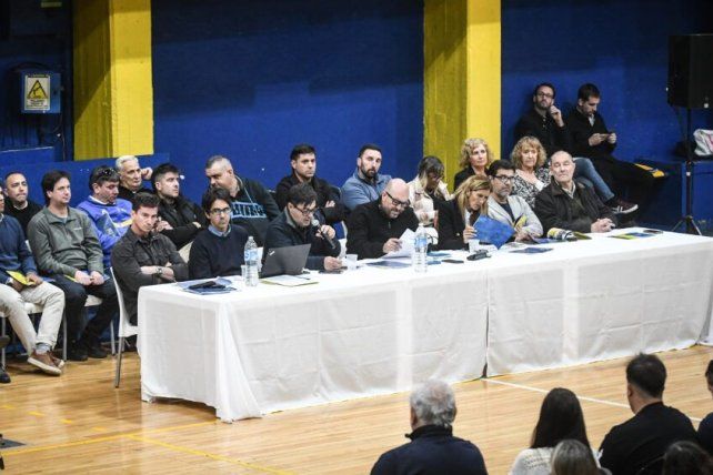 En la asamblea del lunes por la noche