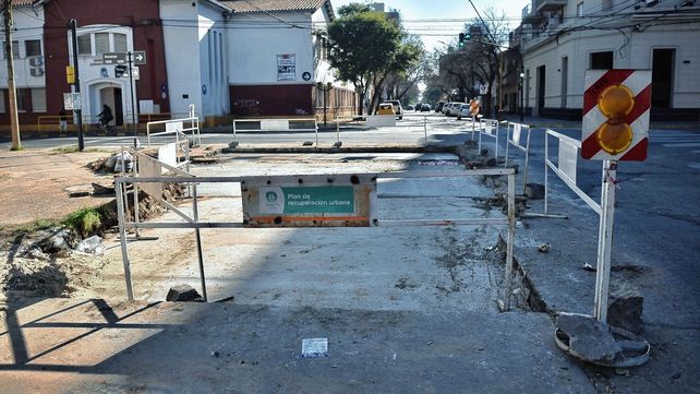 Trabajos de bacheo en la ciudad de Santa Fe