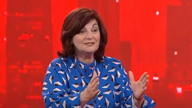 Kelly Olmos se disculpó por sugerir que era más importante el Mundial que la inflación
