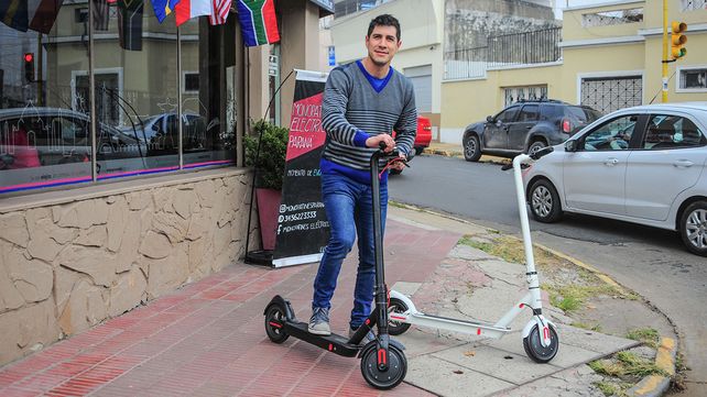 Monopatines eléctricos ya circulan por las calles de Paraná