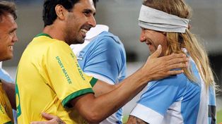 Escándalo: el Lobo Cordone se hizo pasar por Caniggia