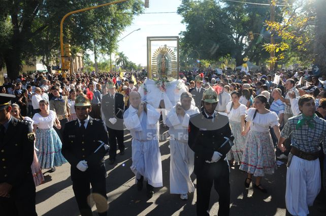 Miles de fieles participaron de la tradicional misa.