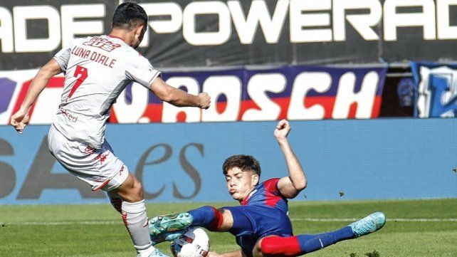 Unión buscará ante San Lorenzo romper la racha de 12 partidos sin ganar como visitante.