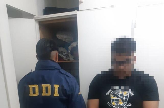 Santiago S. al momento de ser detenido en Rosario