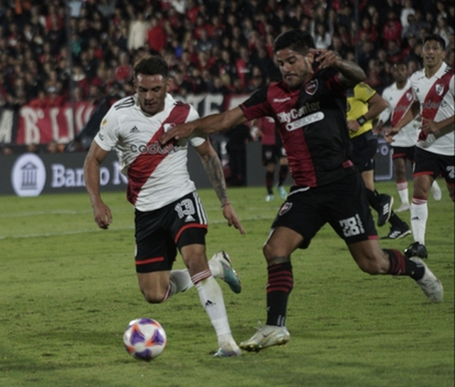 River encontró una contra y le ganó a Newells 1 a 0 en la última jugada del partido