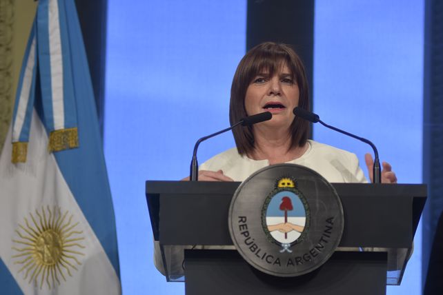 Amenazaron con detonar una bomba en Casa Rosada: un anónimo exigía un millón de dólares