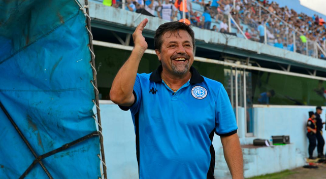 Ricardo Caruso Lombardi dejará de percibir su salario en Belgrano.