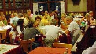 Comer en Mar del Plata cuesta entre 40 y 170 pesos por persona