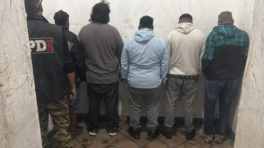 Zona sur: ocho aprehendidos y secuestro de drogas en tres allanamientos