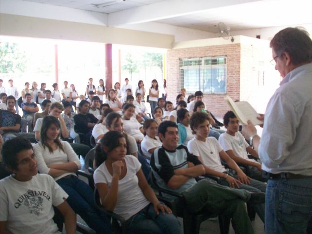 Los alumnos de la escuela chaqueña intercambiaron cartas con los científicos.&nbsp;