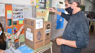 Lo que dejaron las elecciones: el PJ recuperó 58 comunas y se consolidó Hacemos Santa Fe