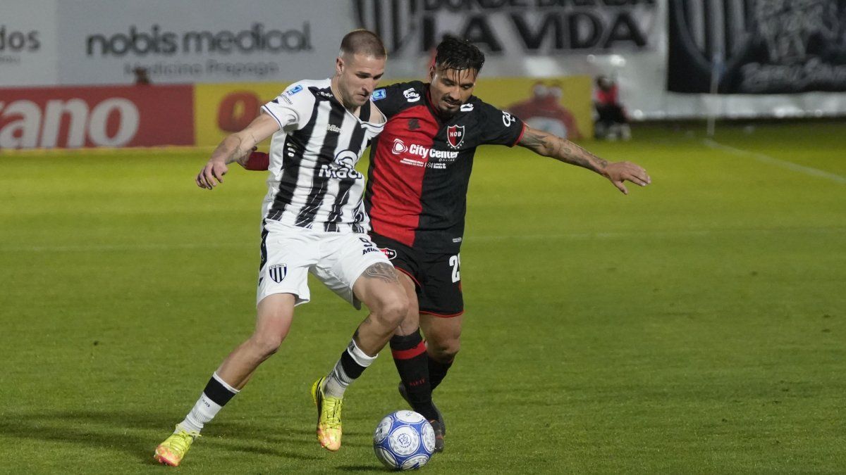 Agustín Módica tiró una gambeta al explicar el festejo de su gol a Newell's