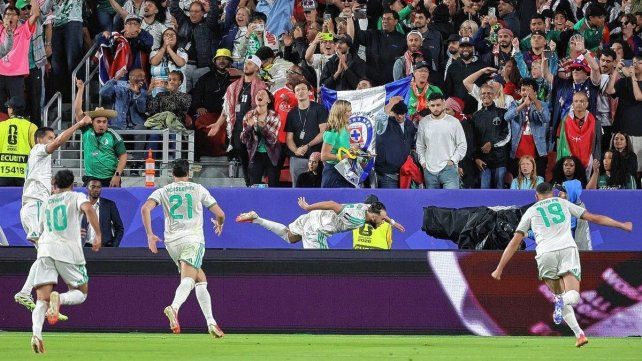 Argelia venció a Jordania y Argentina se aseguró el primer puesto en el Grupo J.