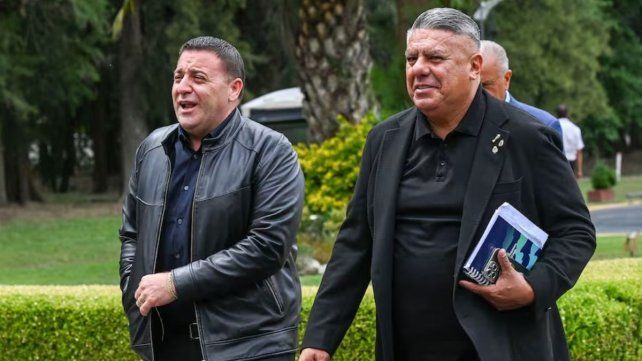 Pablo Toviggino y Claudio Chiqui Tapia no pueden salir del país.