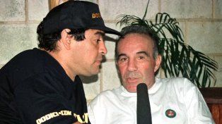 Diego Maradona tuvo como médico de cabecera a Alfredo Cahe durante toda su carrera futbolística.