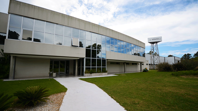 Un operario sufrió quemaduras al recibir una descarga eléctrica en una fábrica de montajes