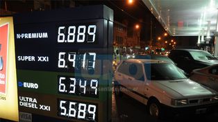 En la ciudad, YPF ya aumentó entre un 2 y un 3% los precios de sus combustibles