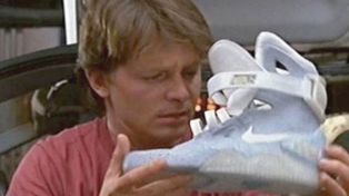 Salen a la venta las zapatillas autoajustables de Volver al futuro