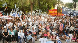 Nunca Más: cientos de santafesinos marcharon por verdad, memoria y justicia