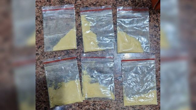 La brolamfetamina es conocida como la droga del miedo y fue encontrada tras 12 allanamientos realizados por un intento de homicidio en zona norte.