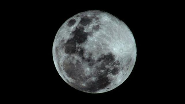 Mirá la superluna en vivo