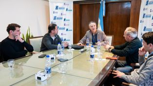 Pampa Energía. El secretario general del SOEPU, Mauricio Brizuela, se reunió con Jorge Sola.