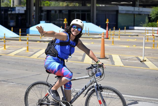Fotos y videos del multitudinario Cruce del Túnel en bicicleta