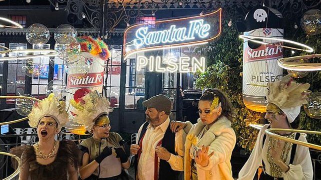 Cerveza Santa Fe Pilsen disfraza de frescura la Fiesta de Disfraces de Paraná