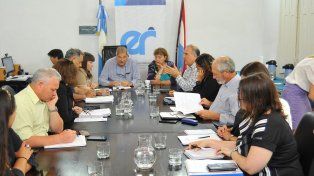 En esta oportunidad, ATE lleva dos representantes a la paritaria salarial.