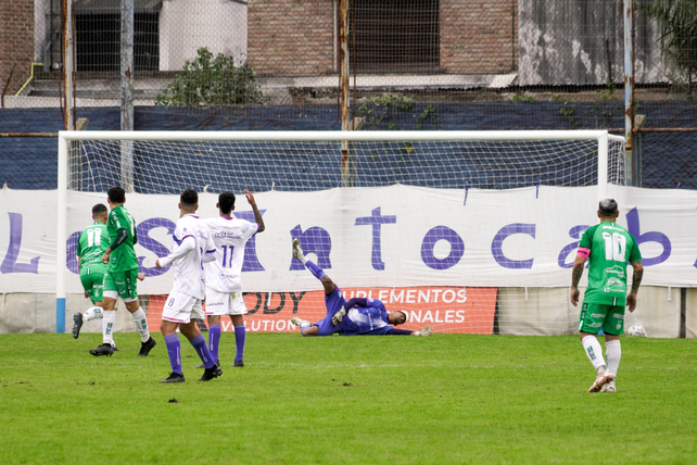 Argentino perdió 1 a 0 ante Ituzaingó en el arranque del Clausura.