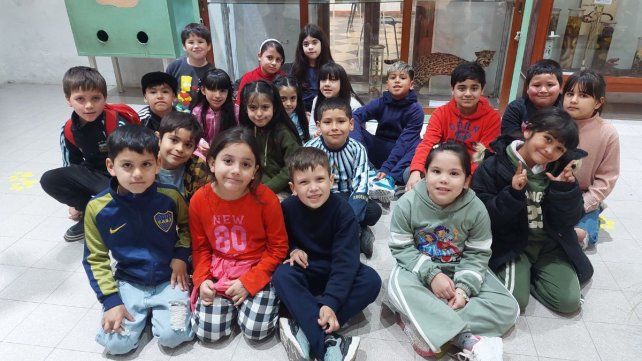 Alumnos de la Escuela Benjamin Zubiaur N° 158 de Paraná visitaron el Museo.