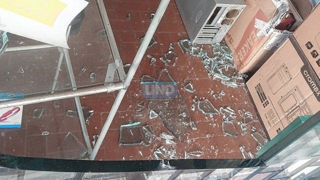 Detenido por romper la vidriera y robar equipos informáticos