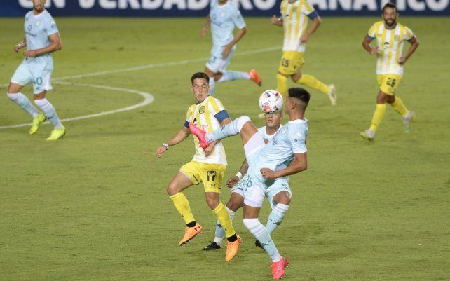 Rosario Central cayó ante Racing por 1 a 0 en la cuarta fecha de la Copa Liga de Fútbol Profesional, disputada el lunes pasado.