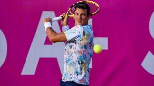Nacido en Rosario y criado en Armstrong, Bagnis tuvo su mejor posición en el ranking ATP en 2016 cuando ocupó el puesto 55.