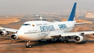 La Fiscalía abrió una causa por el avión venezolano-iraní retenido en Ezeiza