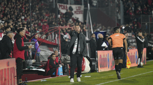 El Ogro Fabbiani manifestó que está “pagando” algo que no merece, y que asumió con el club “en una situación difícil”.