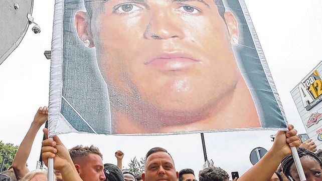 La Curva Sud está en la plena. Los ultras de Juventus recibieron con alegría extrema la contratación de Cristiano Ronaldo para las próximas cuatro temporadas.