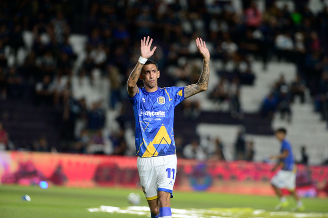 Ángel Di María realizó la entrada en calor