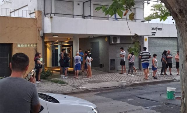 Vecinos sorprendidos por la balacera en Echesortu.