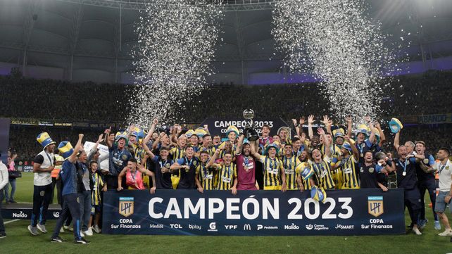 Coronación. La alegría es plena en el plantel canalla