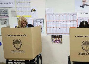Elecciones en Santa Fe: esperan los resultados de una votación con baja participación