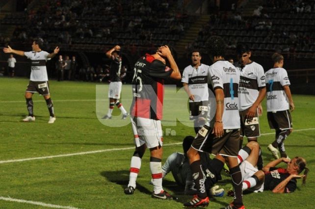 En Catamarca. Platense despachó a los santafesinos en febrero de 2013.