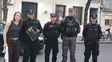 Policías ayudaron a una familia que tenía una emergencia médica con su bebé