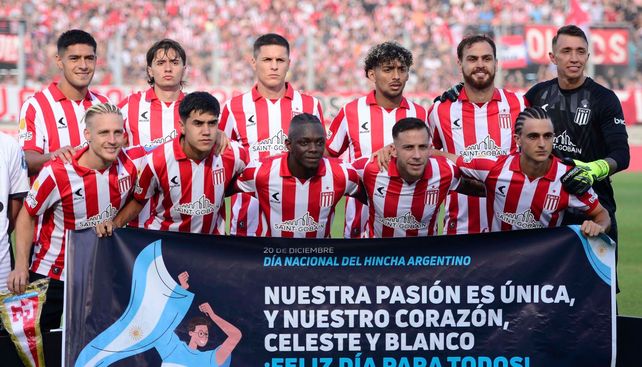 Los once de Estudiantes que salieron a jugar el Trofeo de Campeones. El Pincha será el rival de Central en la Supercopa Internacional.