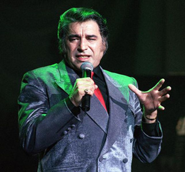 Sandro falleció el 4 de enero de 2010 en el hospital Italiano de Mendoza.