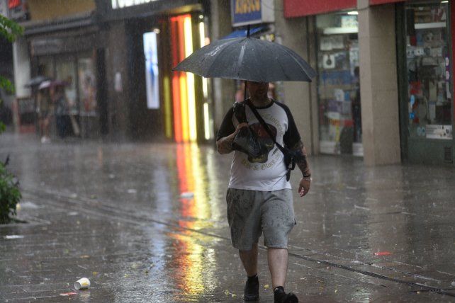 El tiempo en Rosario: jueves con alerta amarilla por tormentas fuertes