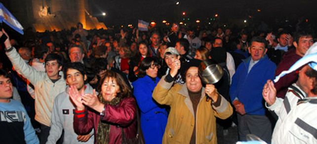 Las cacerolas volvieron a la calle para expresar su descontento con el gobierno