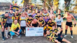 Una pose repetida. Los aurinegros ya ganaron dos fases de la copa e irán por la tercera. En camino enfrentará a Central Córdoba.