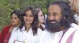 La Afip demoró a Ravi Shankar en Puerto Iguazú por presunta evasión
