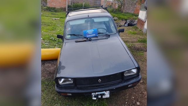 Recuperaron un Renault 12 que le habían robado a una pareja de jubilados